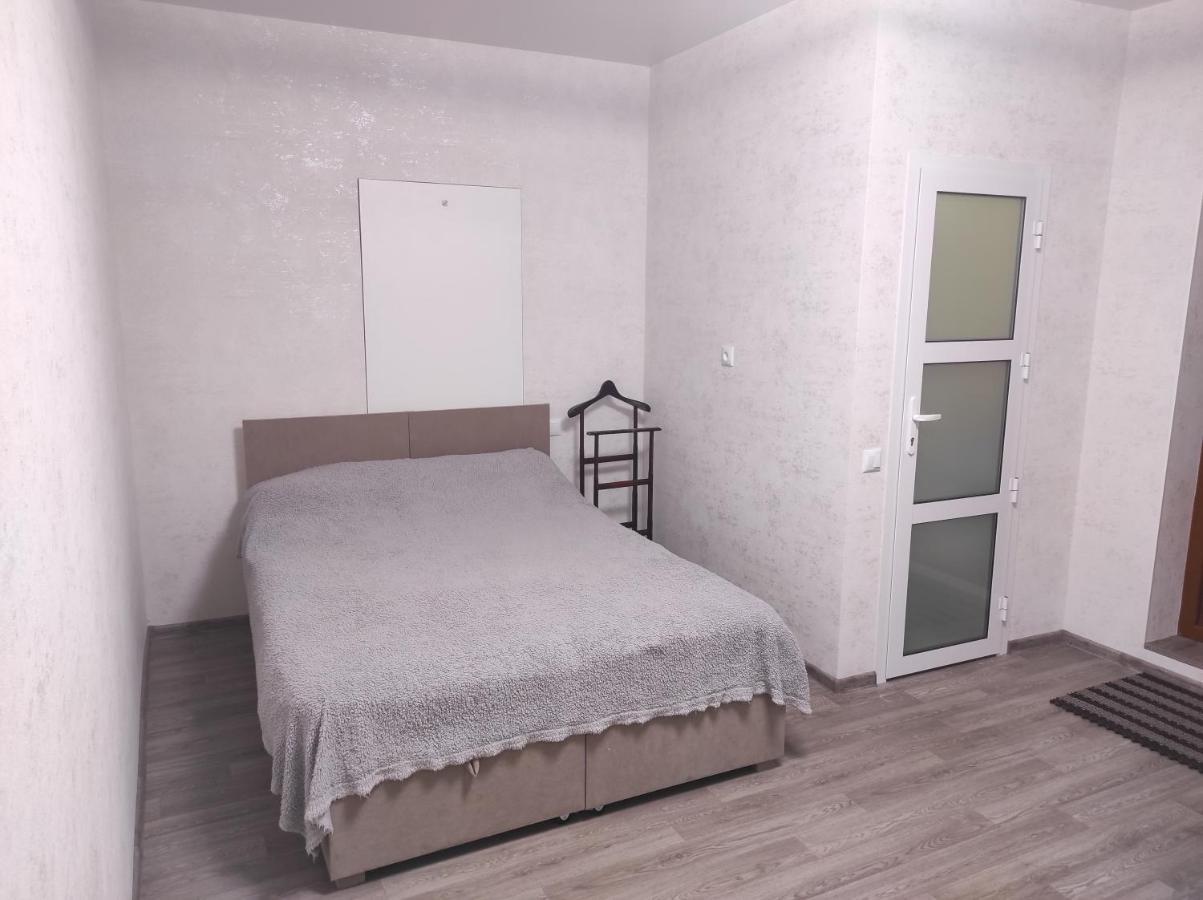таунхаус біля жд вокзала Apartment
